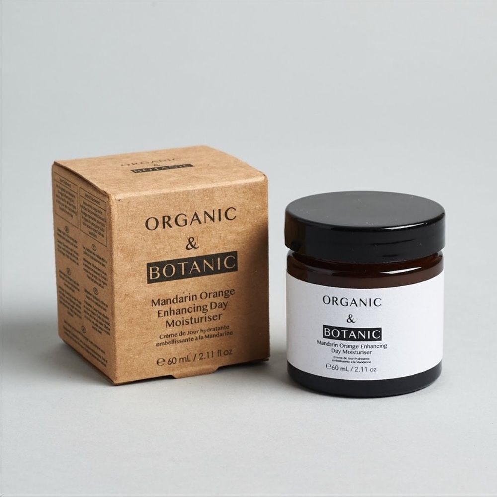Dr Botanicals Organic & Botanic Mandarin Orange
Enhancing Day Moisturizer